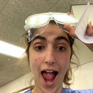 Meet your Posher, Nicole